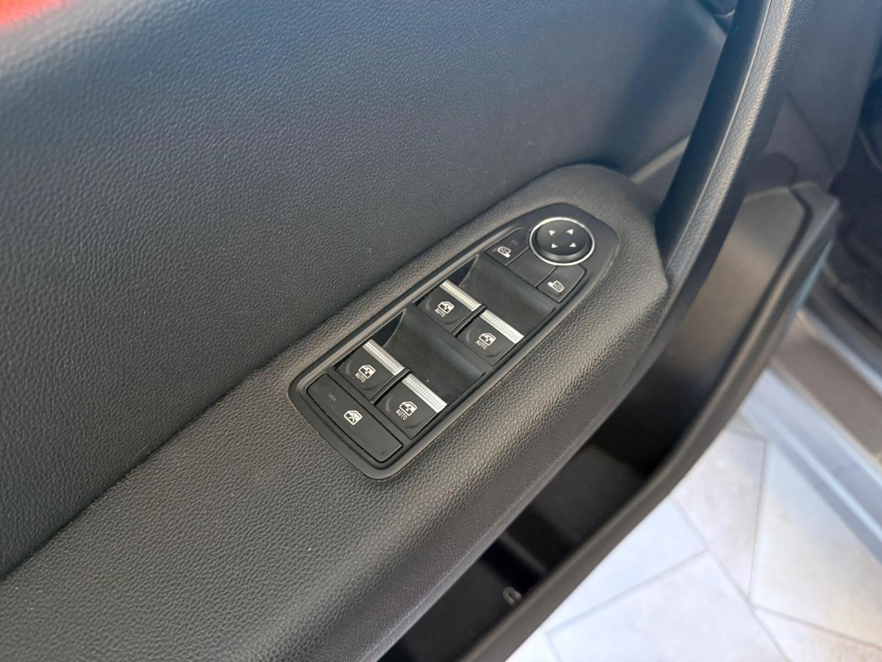 Renault Captur TCe 100 CV GPL Techno