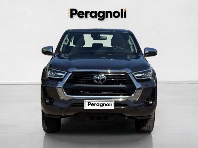 TOYOTA Hilux 2.8 D-4D A/T 4WD 4 PORTE DOUBLE CAB EXECUTIVE AUTO