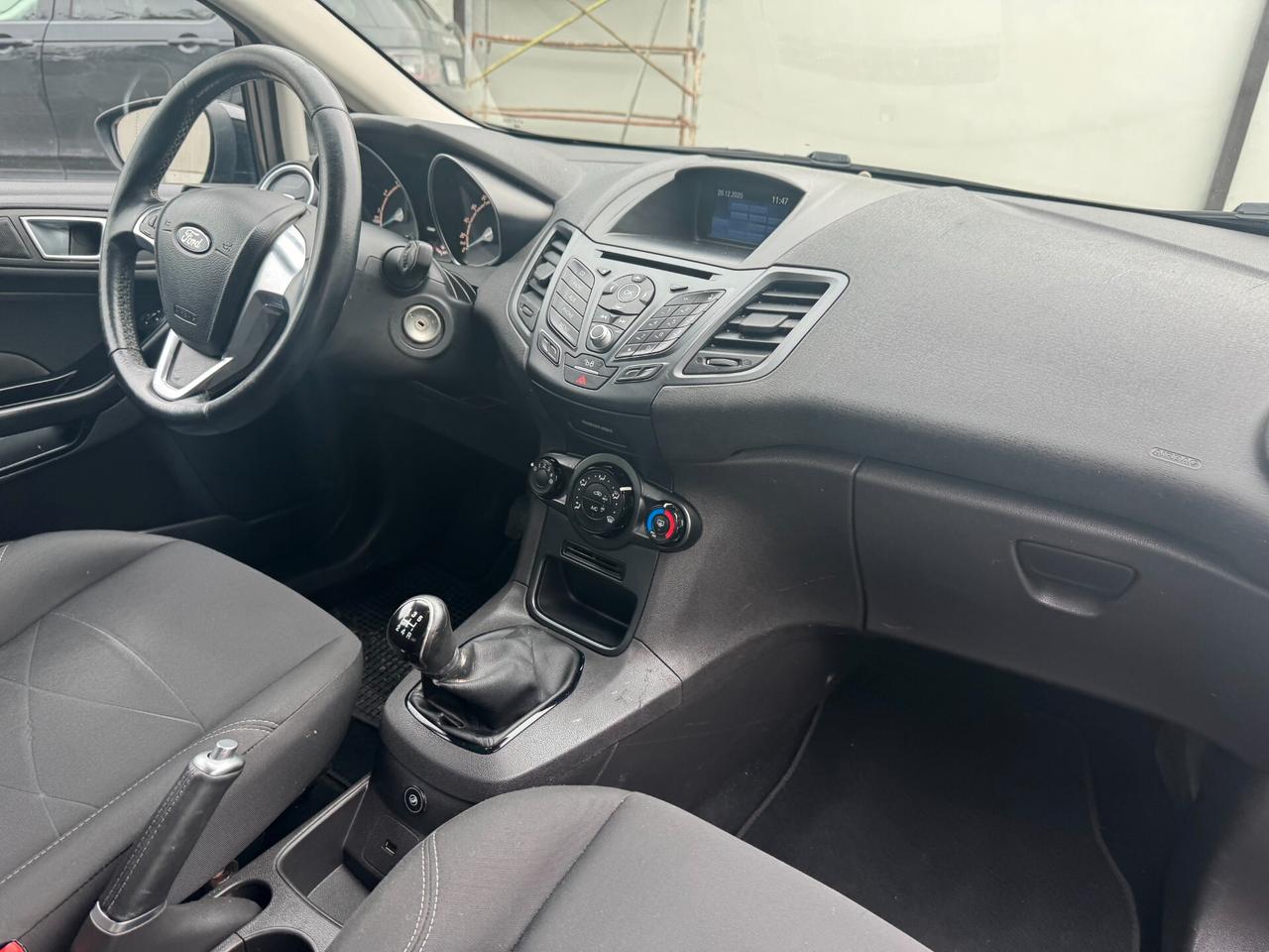 Ford Fiesta 1.2 60CV 5 porte Titanium