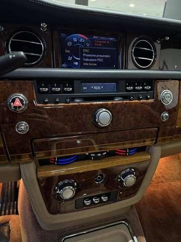 Rolls-Royce Phantom 6.7