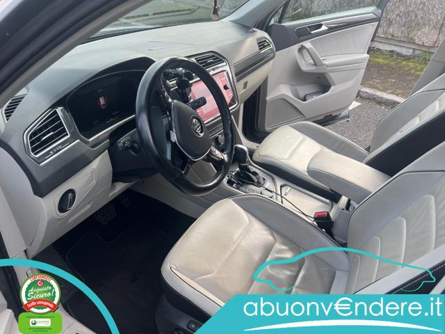 VOLKSWAGEN Tiguan 2.0 TDI SCR DSG Advanced BMT R-Line