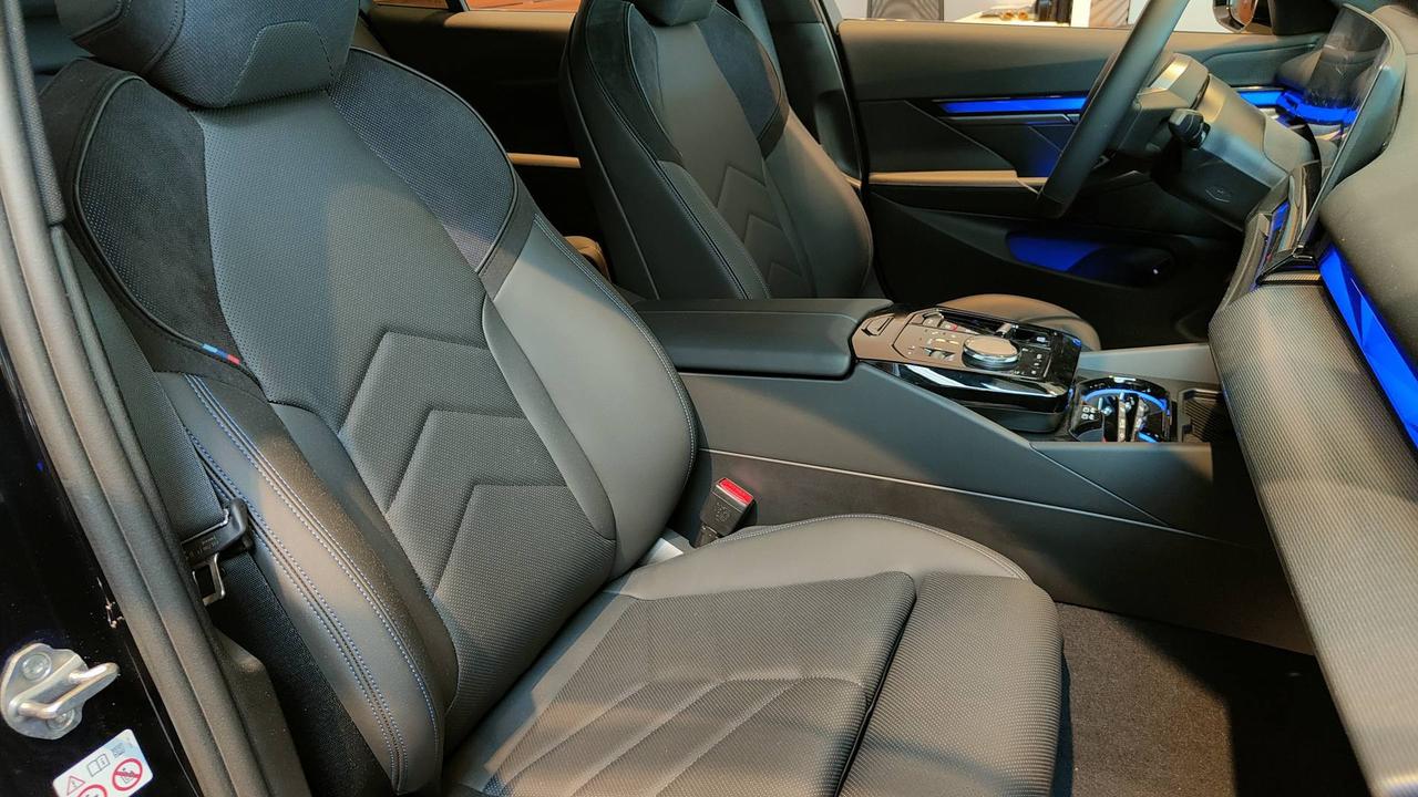 BMW BMW i5 eDrive40 Touring