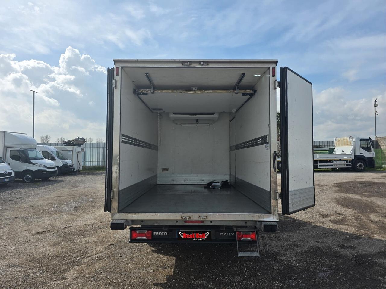 IVECO DAILY 35C15 GRUPPO E FRIGO THERMOKING STRADA RETE 380 V. RIF:3425