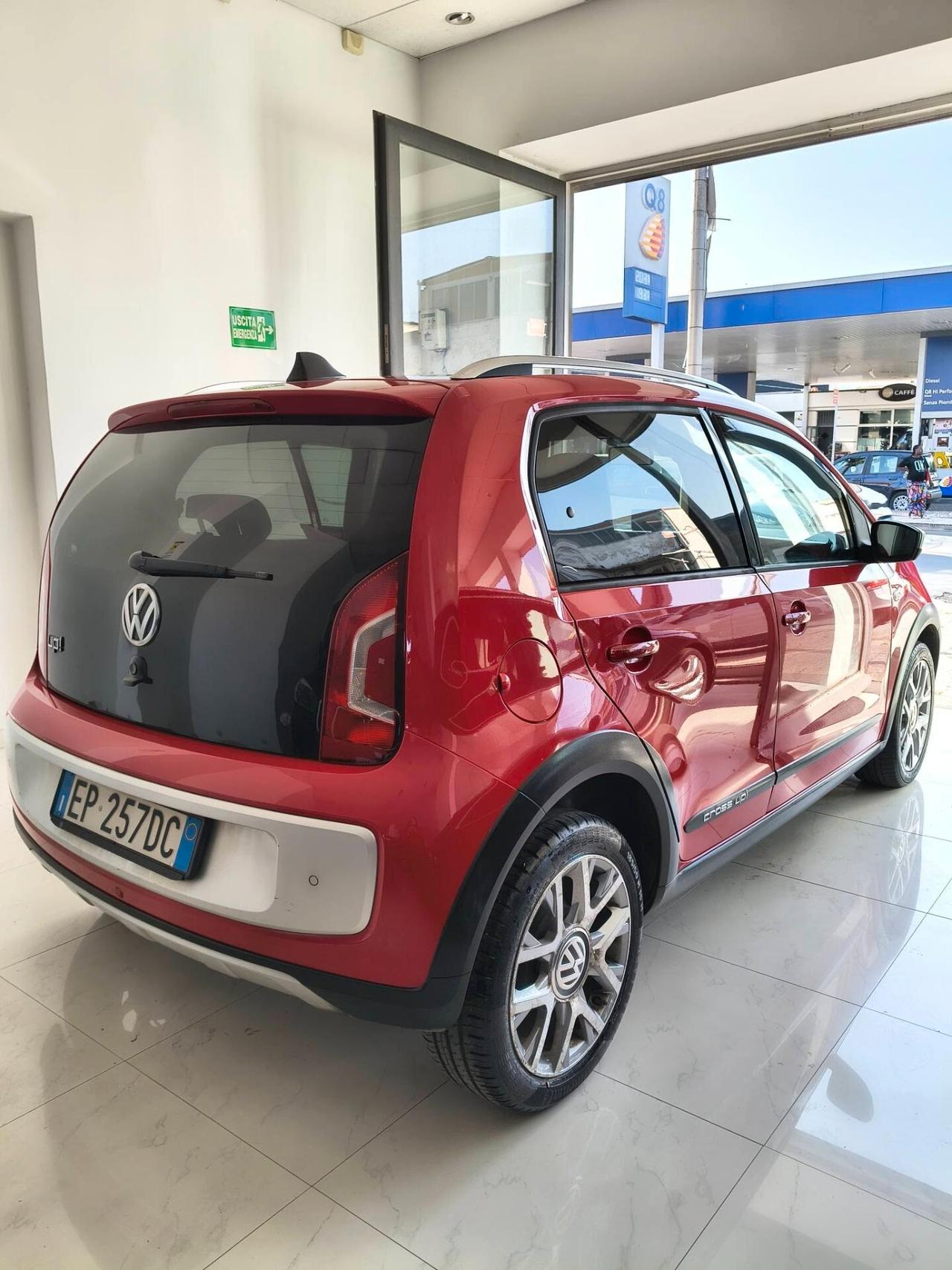 Volkswagen up! 1.0 75 CV 5p. cross
