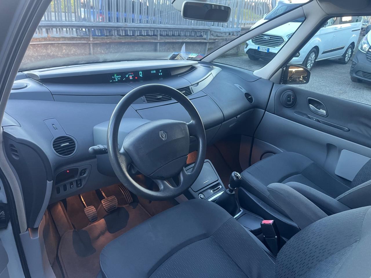 Renault Espace Grand 2.0 dCi 150CV Luxe