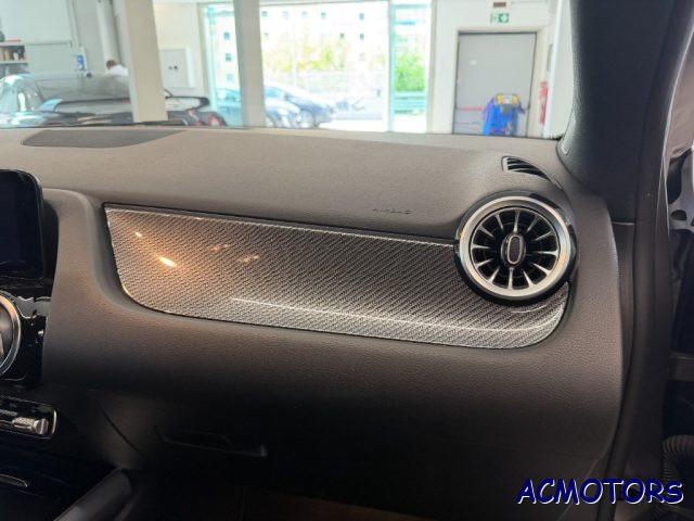 MERCEDES-BENZ GLA 200 d Automatic Premium