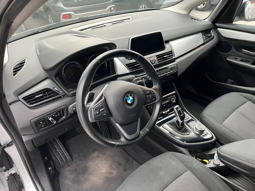 BMW Serie 2 218d Advantage auto