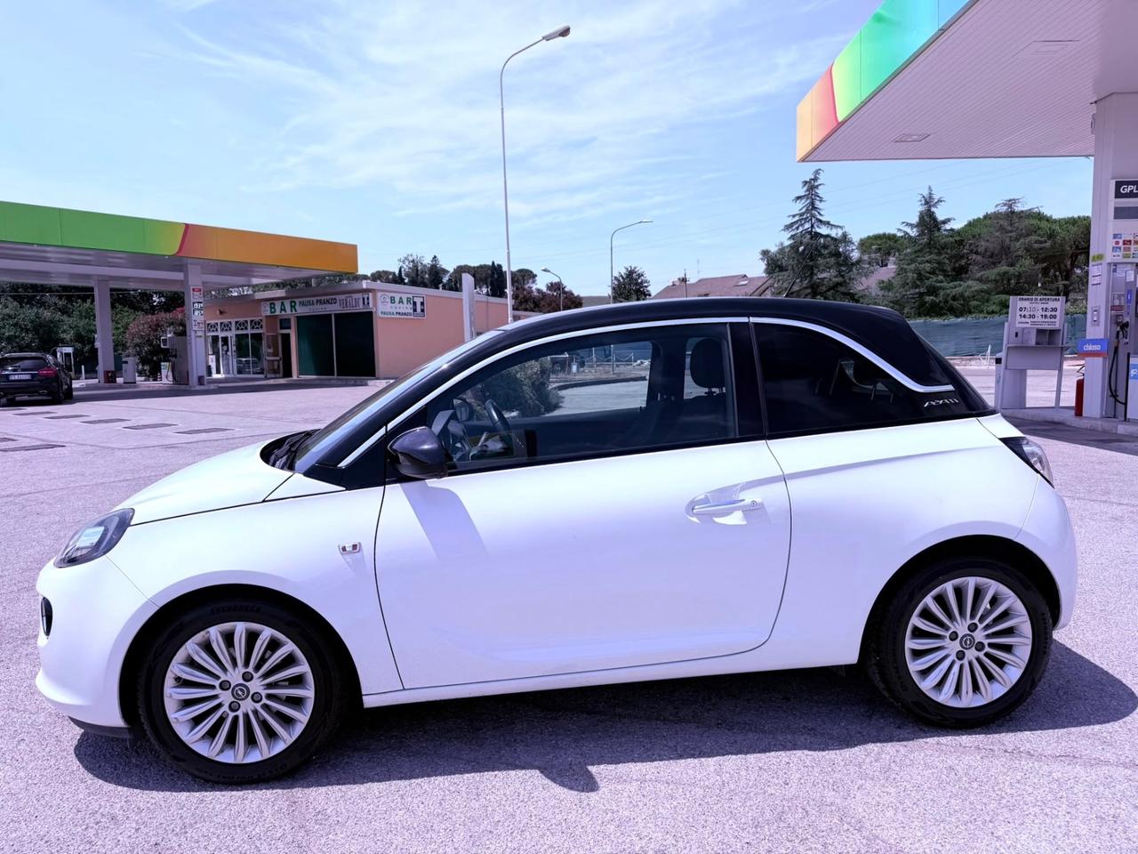 Opel Adam 1.4 87 CV GPL Ok neopatentati