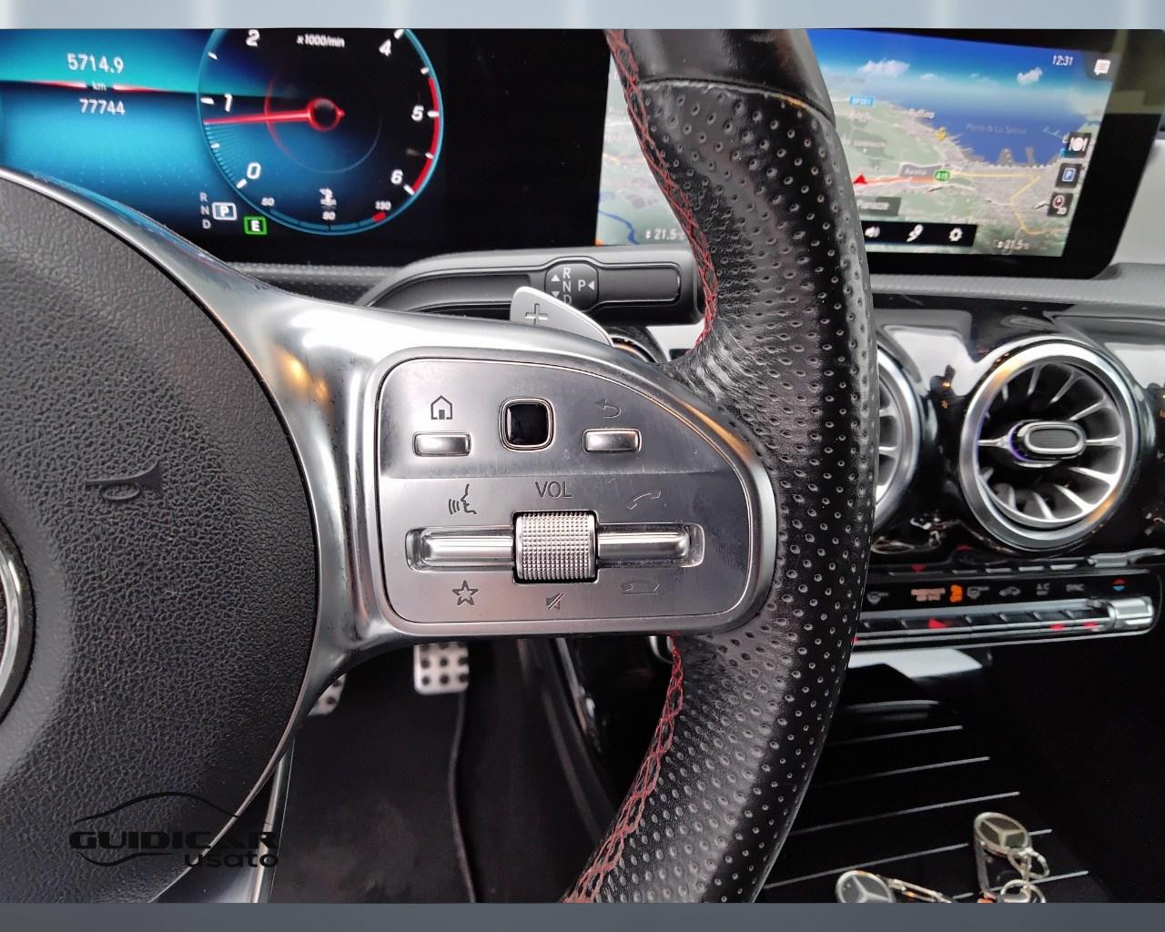 Mercedes-Benz CLA Coupe - C118 - CLA Coupe 180 d Premium auto