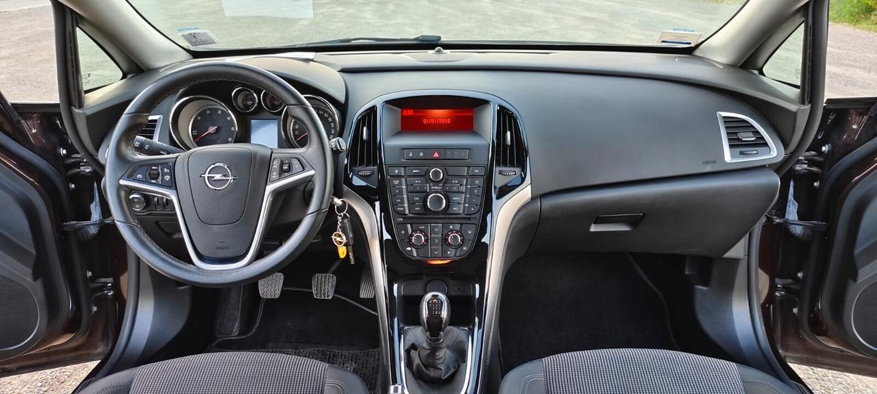 Opel Astra 1.6 CDTI 136CV EcoFLEX S&S Sports Tourer Cosmo