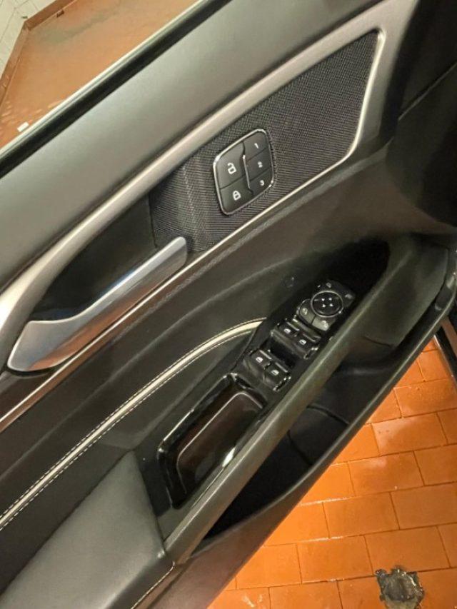 FORD Mondeo Full Hybrid 2.0 187 CV eCVT SW Vignale