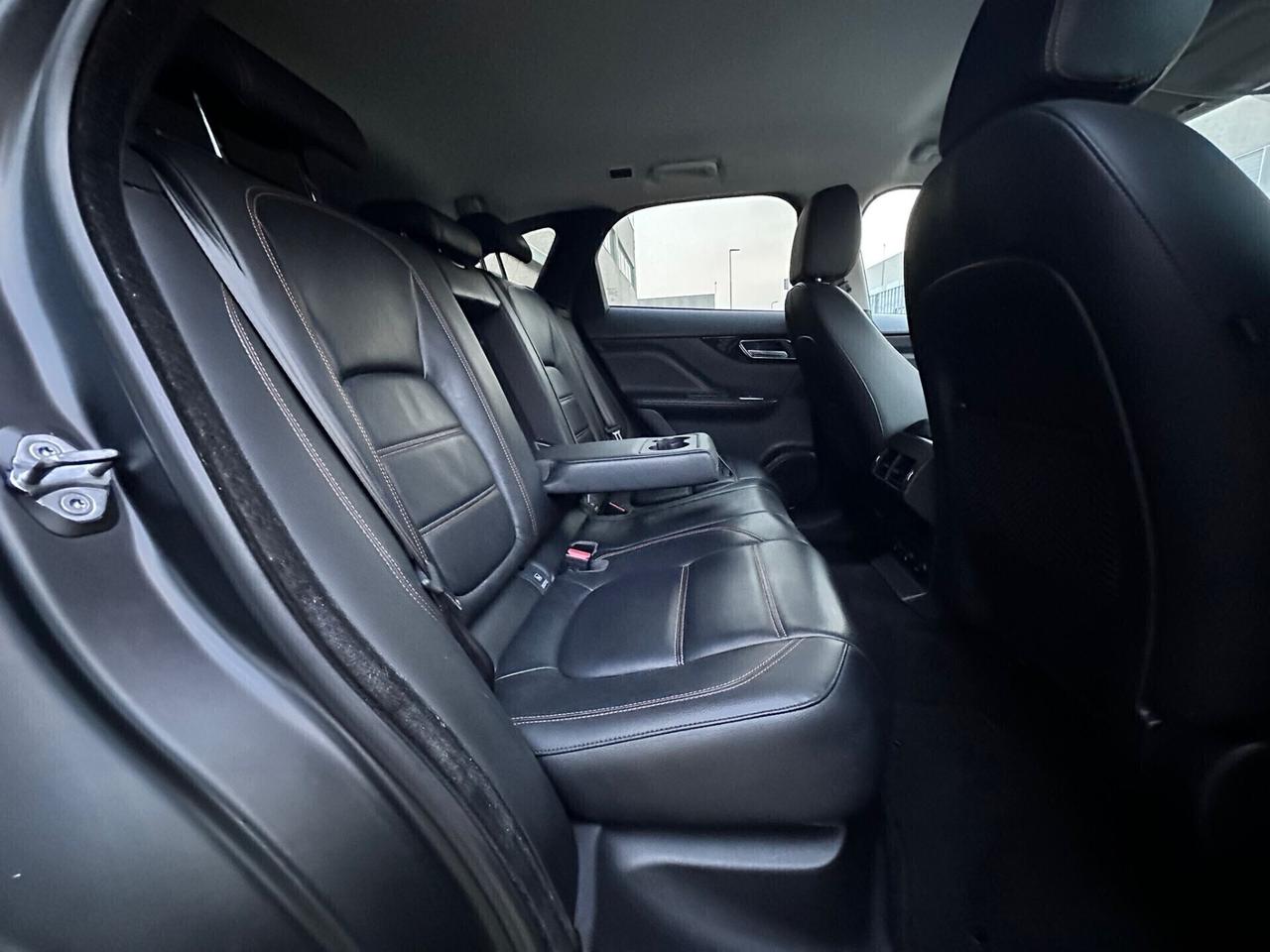 Jaguar F-Pace 2.0 D 180 CV Prestige VIRTUAL COCKPIT