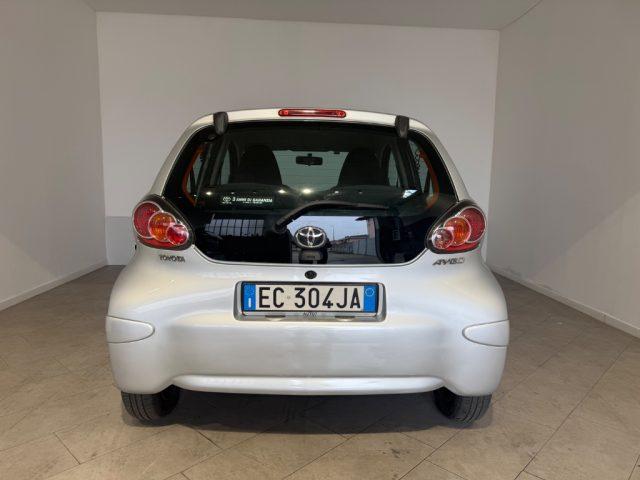 TOYOTA Aygo 1.0 12V VVT-i 5 porte Now Red Edition