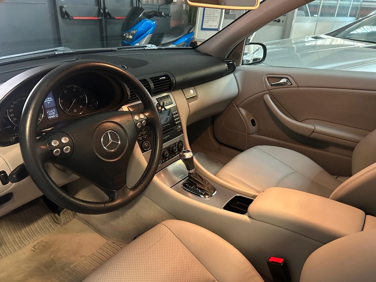 Mercedes-benz C 220 200 CDI cat Sportcoupé Avantgarde