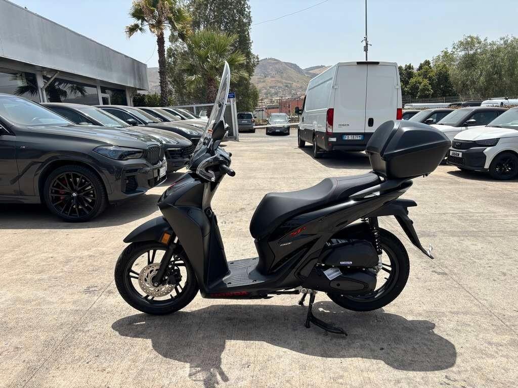 Honda SH 150 Nuovo pronta consegna Tuo a solo 46 Euro al mese
