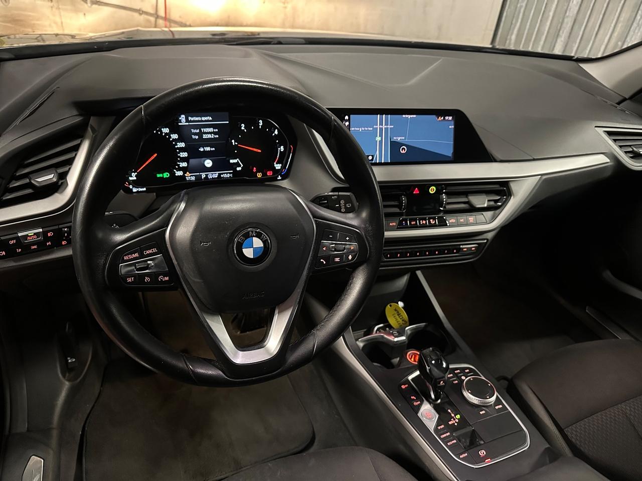 Bmw 116 d 5p. Advantage SPORT