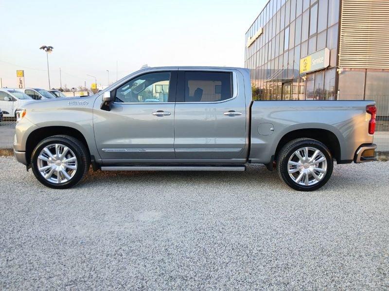 Chevrolet Silverado Silverado crew cab 3.0 i6 duramax td High Country 305cv auto