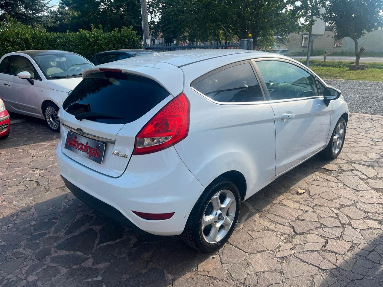 Ford Fiesta 1.2 82 CV 5 porte Titanium