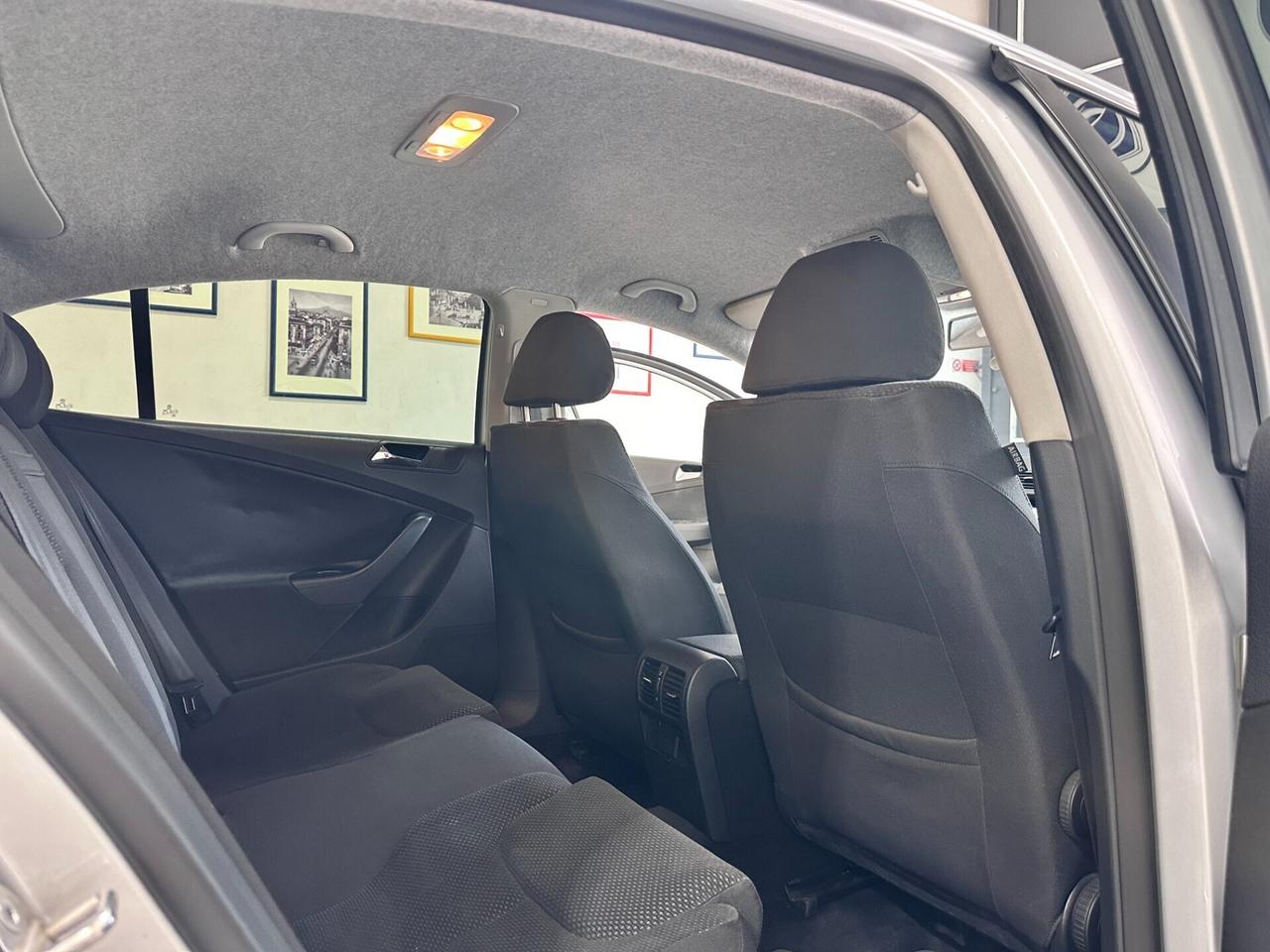 Volkswagen Passat 2.0 TDI 140cv UNICO PROP - NUOVA - DA VETRINA!!!!