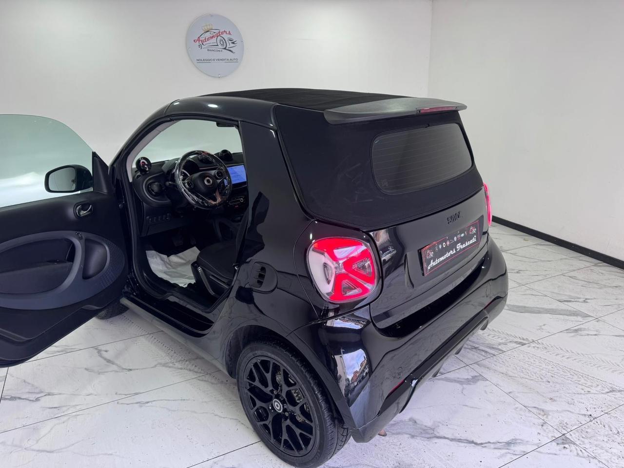 Smart ForTwo 71 cv-AUTOMATICA-CABRIO-2019