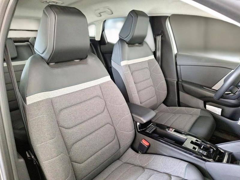 CITROEN C4 BLUEHDI 130 SES FEEL PACK EAT8 5 PORTE BERLINA