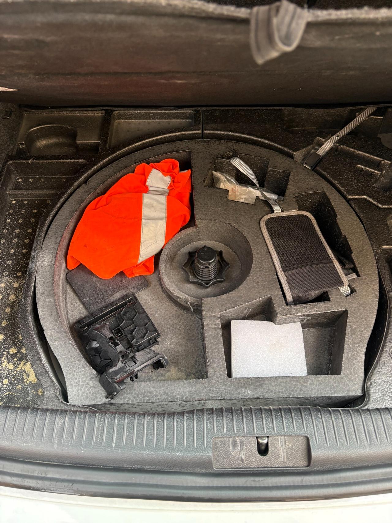 Volkswagen Golf 2.0 TSI 4mot. DSG 5p. R