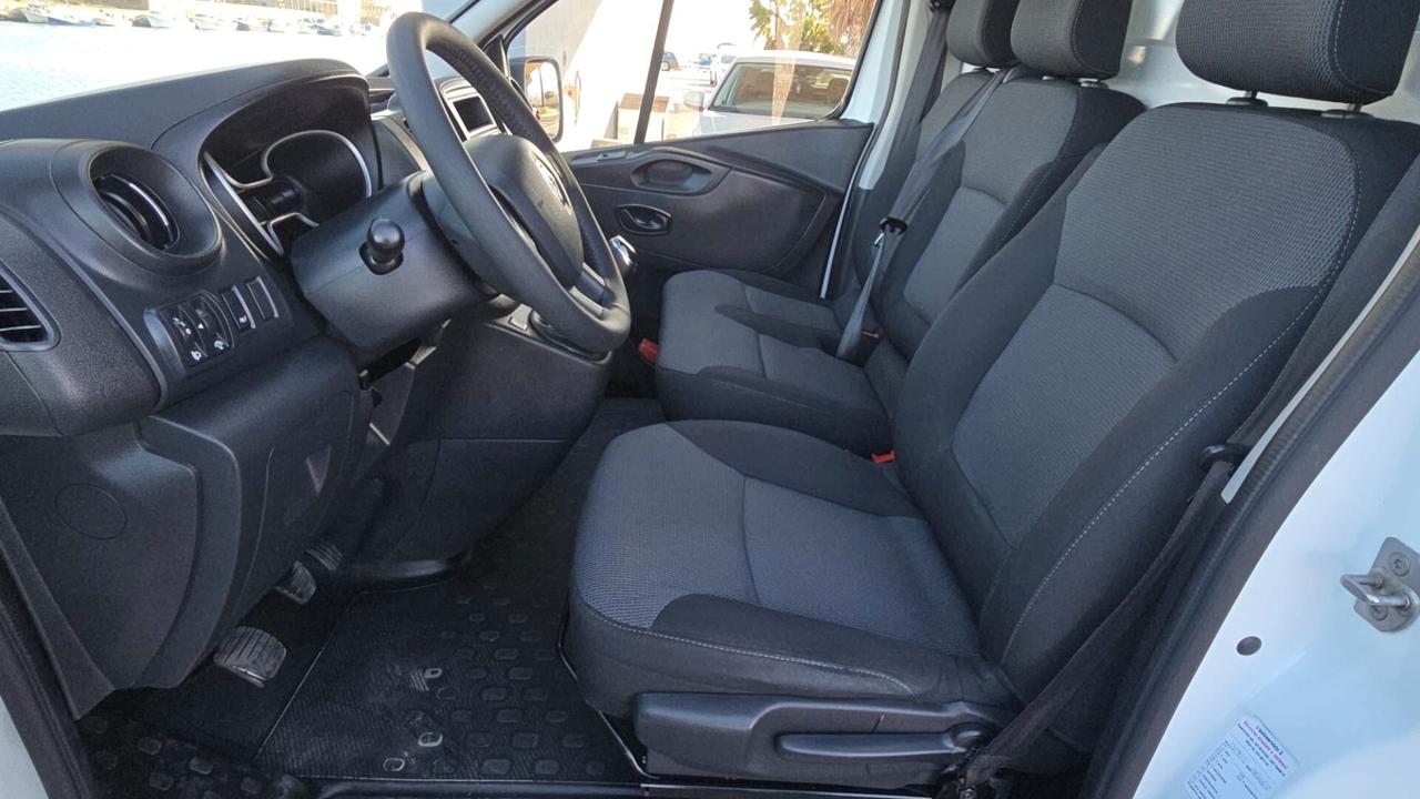 Renault Trafic T29 2.0 dCi 145CV PL-TN Furgone Energy Ice