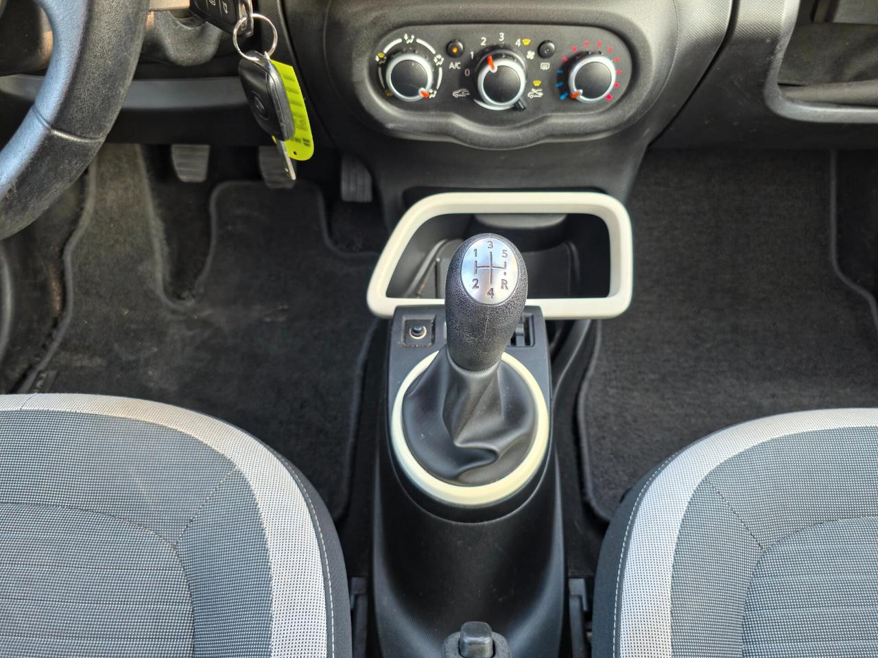 Renault Twingo SCe Stop&Start Lovely CV-69 E6B Manuale NEO 2016