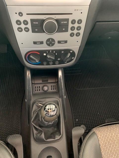 OPEL TIGRA 1.4cc 90CV BENZINA CABRIO NEOPATENTATI