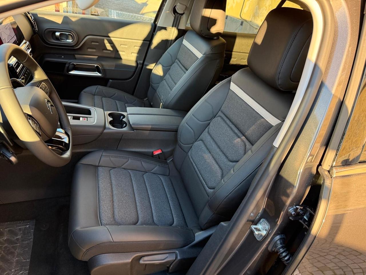 Citroen C5 1.5 HDI 130cv AUT. MAX 2025 KM0