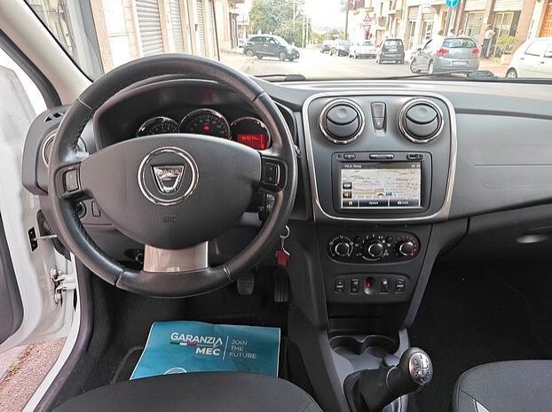 DACIA Sandero Stepway 1.5 dCi *NAVI* - 11/2013