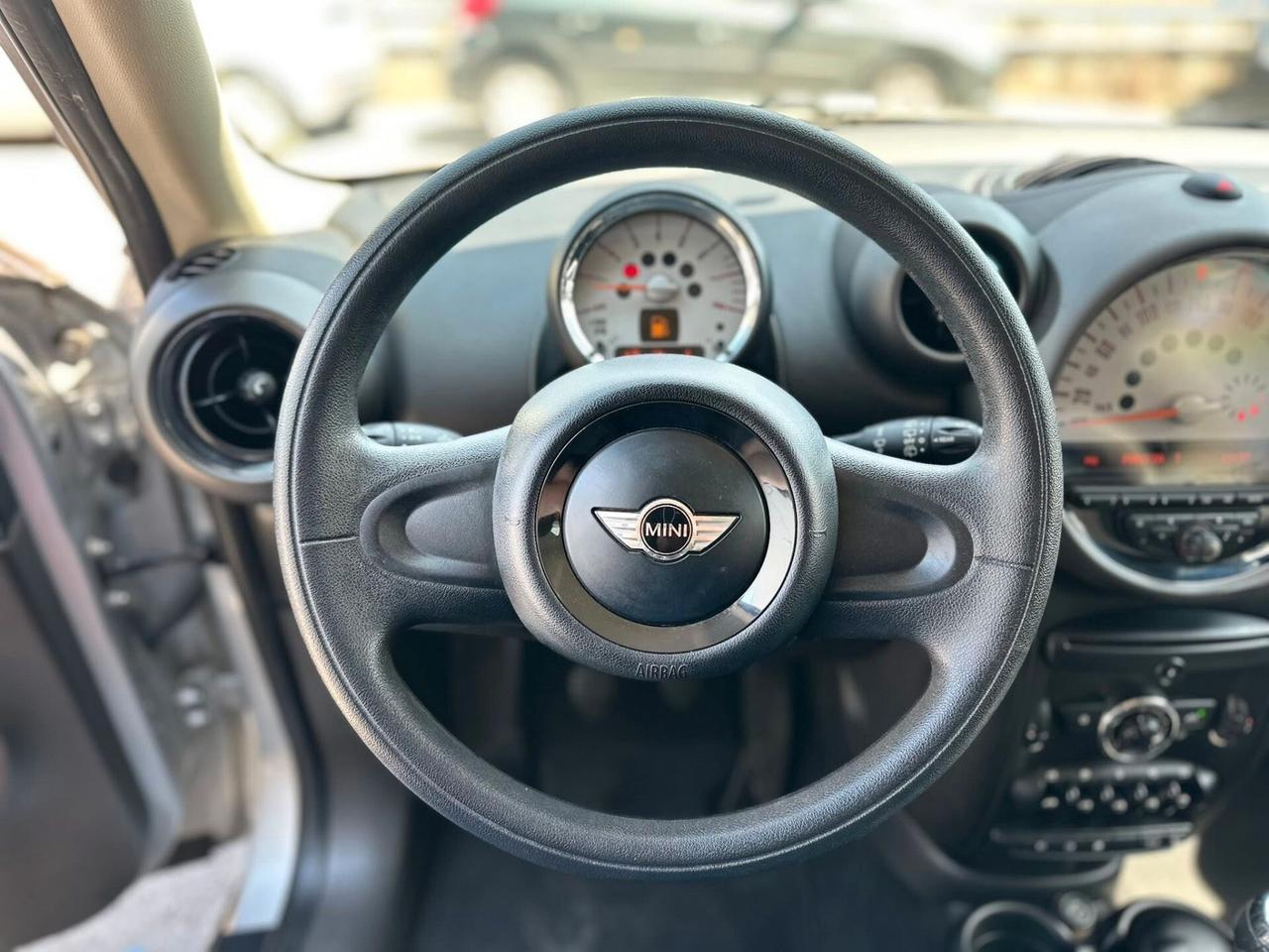 Mini Cooper Countryman 1.6 NEOPATENTATI