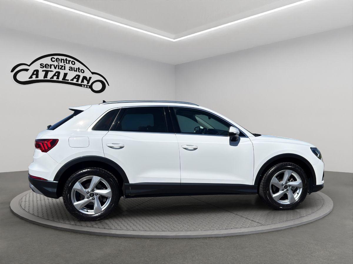 AUDI - Q3 - 35 2.0 TDI 150cv S tronic S line edition