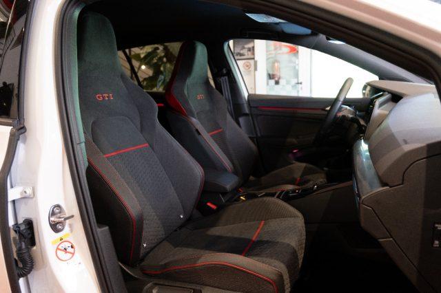 VOLKSWAGEN Golf GTI 2.0 TSI GTI CLUBSPORT 300CV.PERFORMANCE.AKRAPOVIC.