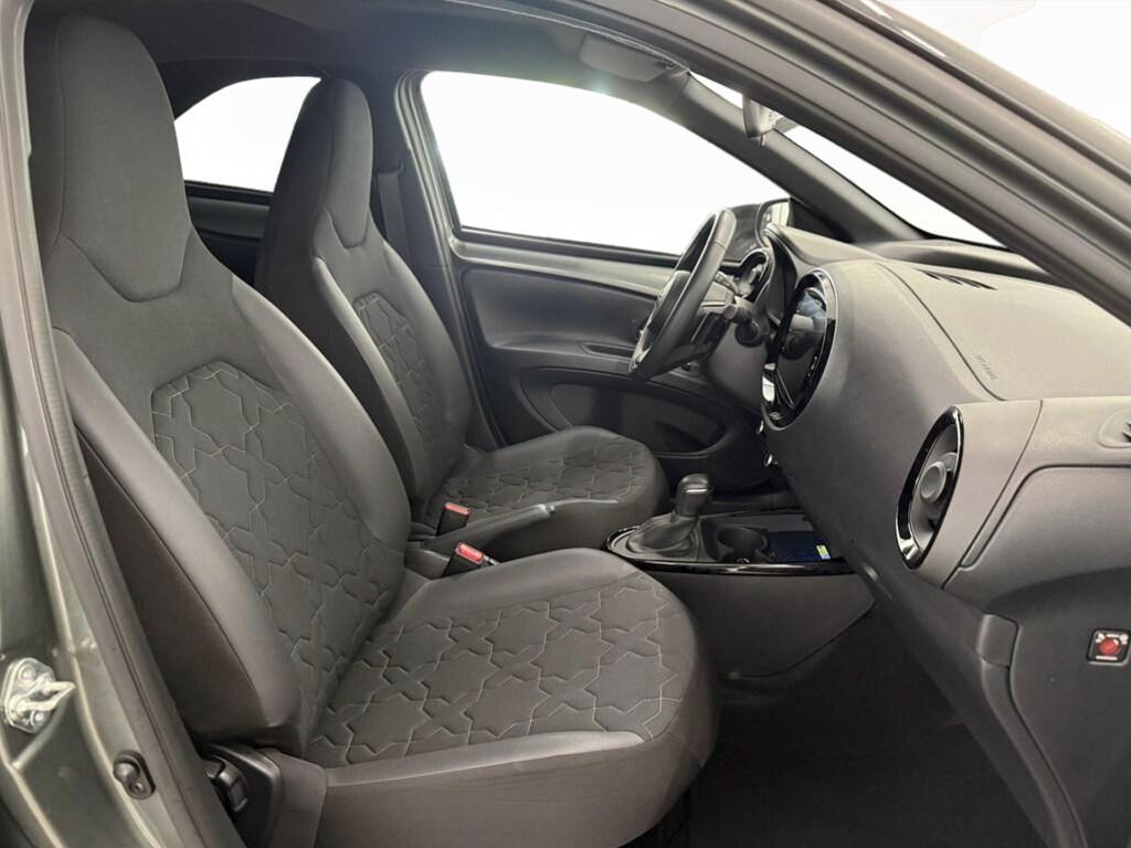 Toyota Aygo X 1.0 Lounge S-CVT