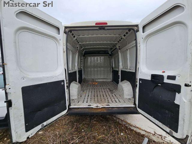 PEUGEOT Boxer 330 L2H2 2.2 BlueHDi 140cv - GB382KR