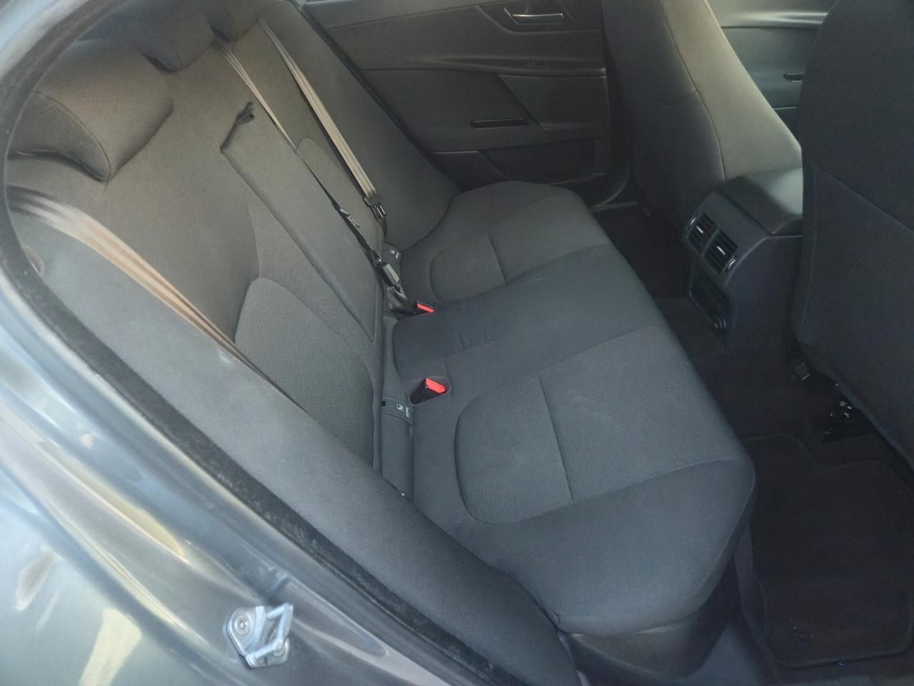 Jaguar XE 2.0 D Turbo 180CV Portfolio