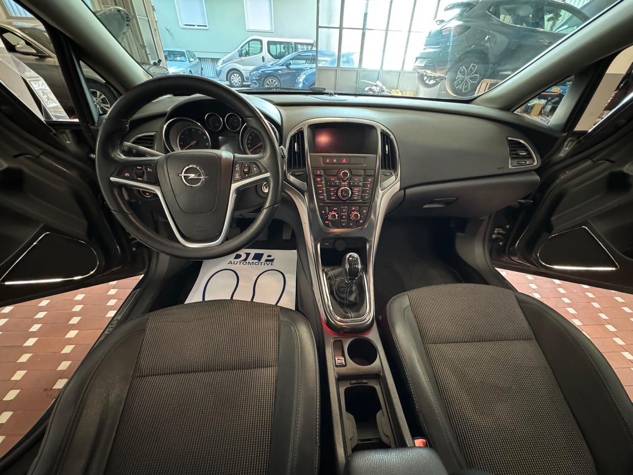 Opel Astra 1.4 Turbo 140CV Sports Tourer Cosmo - UNICO PROPRIETARIO