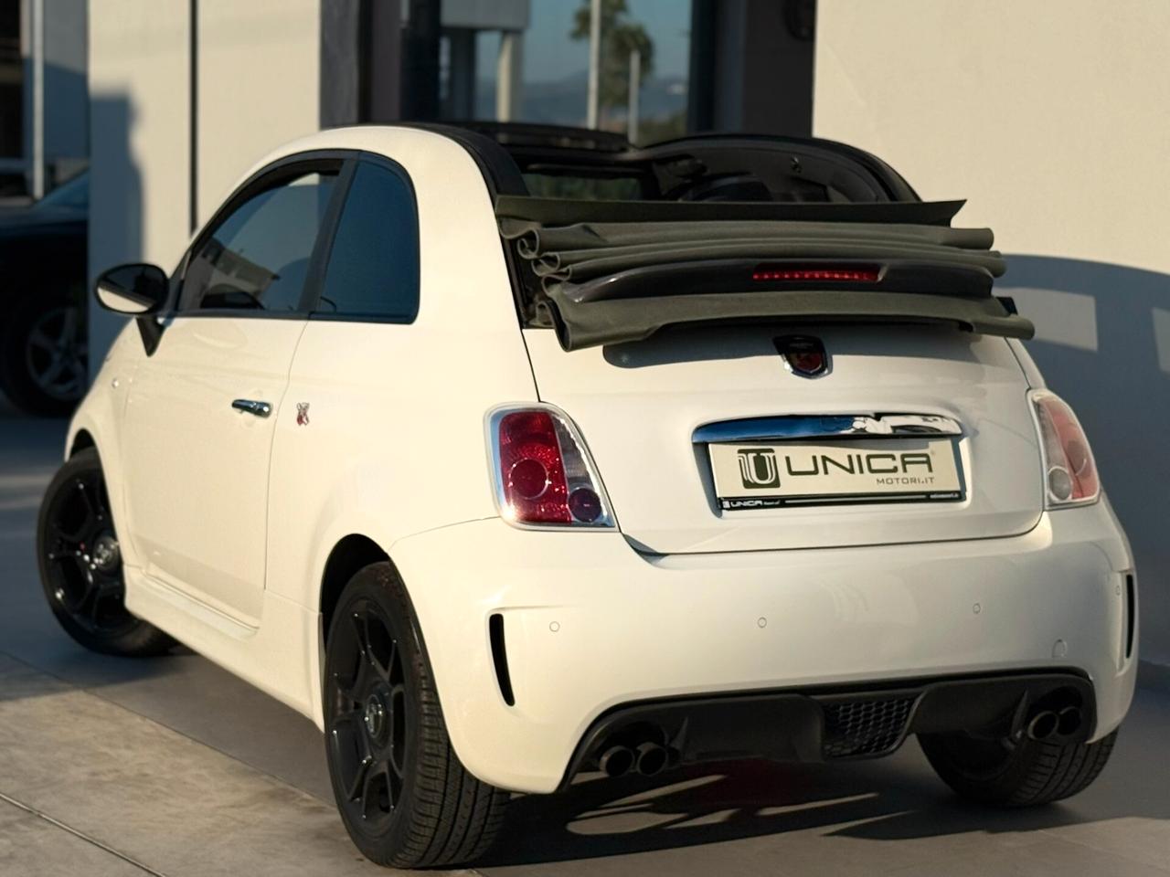 Abarth 500 C 1.4 Turbo T-Jet