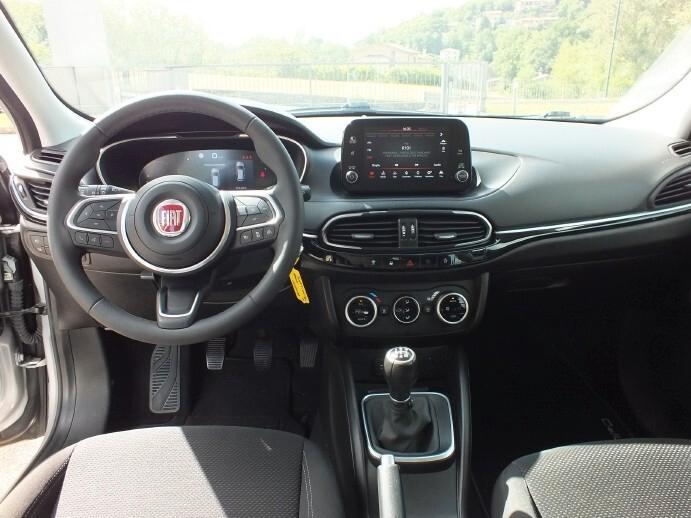 Fiat Tipo 1.3 Mjt*NAVI DI SERIE*NEOPATENTATI*iva esposta*
