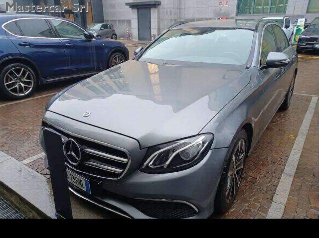 MERCEDES-BENZ E 220 E 220 d Business Sport 4matic auto - GA136NL