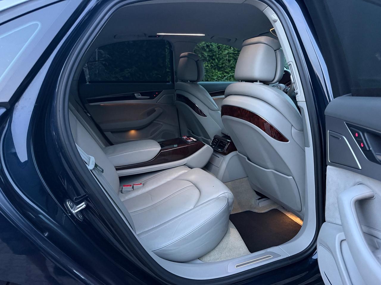 Audi A8 3.0 TDI 250 CV QUATTRO TIPTRONIC