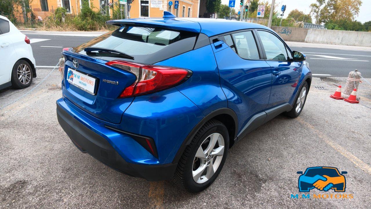 Toyota C-HR 5 Porte C-HR 1.8h Active 2wd e-cvt