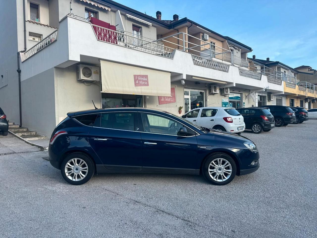 Lancia Delta 1.6 MJT garanzia 24 mesi
