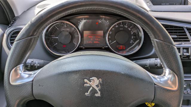 PEUGEOT 3008 1.6BlueHDi 120cv Allure TETTO PANORAMA CRUISE