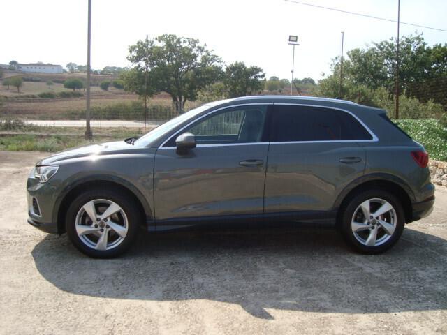 Audi Q3 35 2.0 tdi s-tronic 150CV