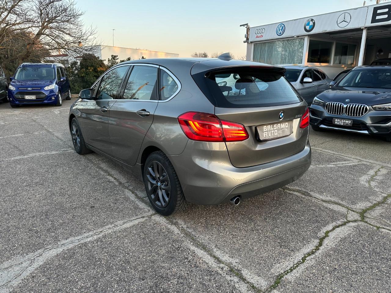 BMW 216d Active Tourer Advantage