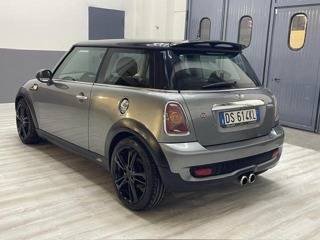 Mini Cooper S 1.6 16V Salt