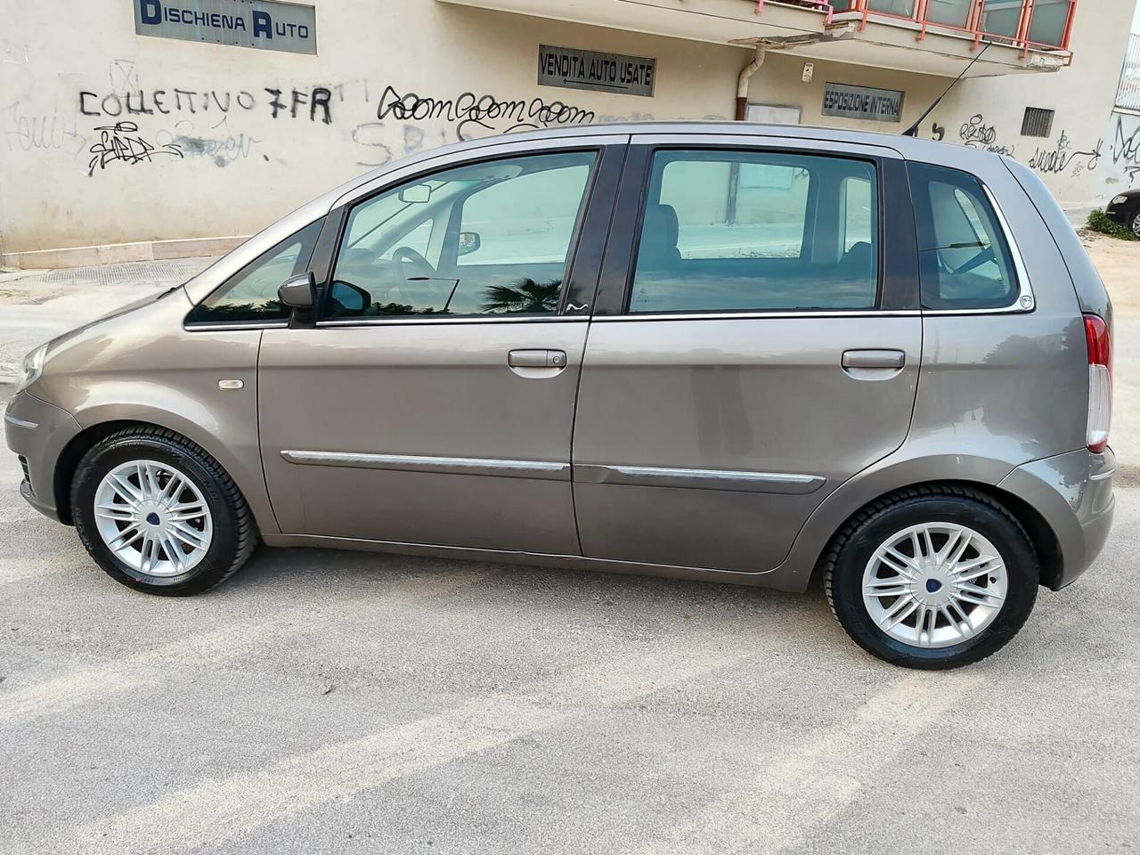 Lancia MUSA 1.4 BENZ 2009!!!