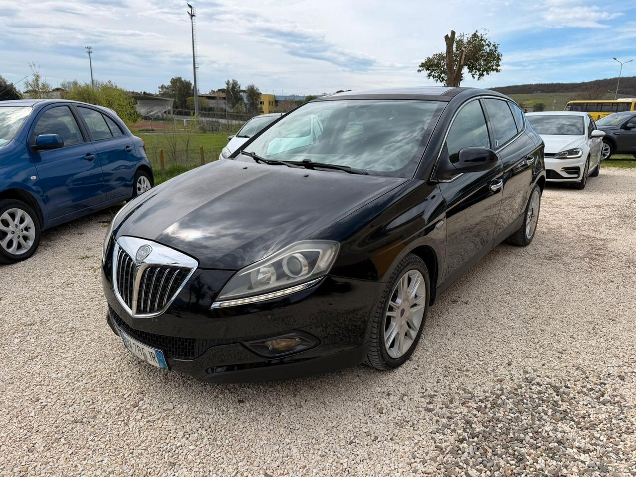 Lancia Delta 1.6 MJT Cambio Automatico Neopatentati Ok Ztl